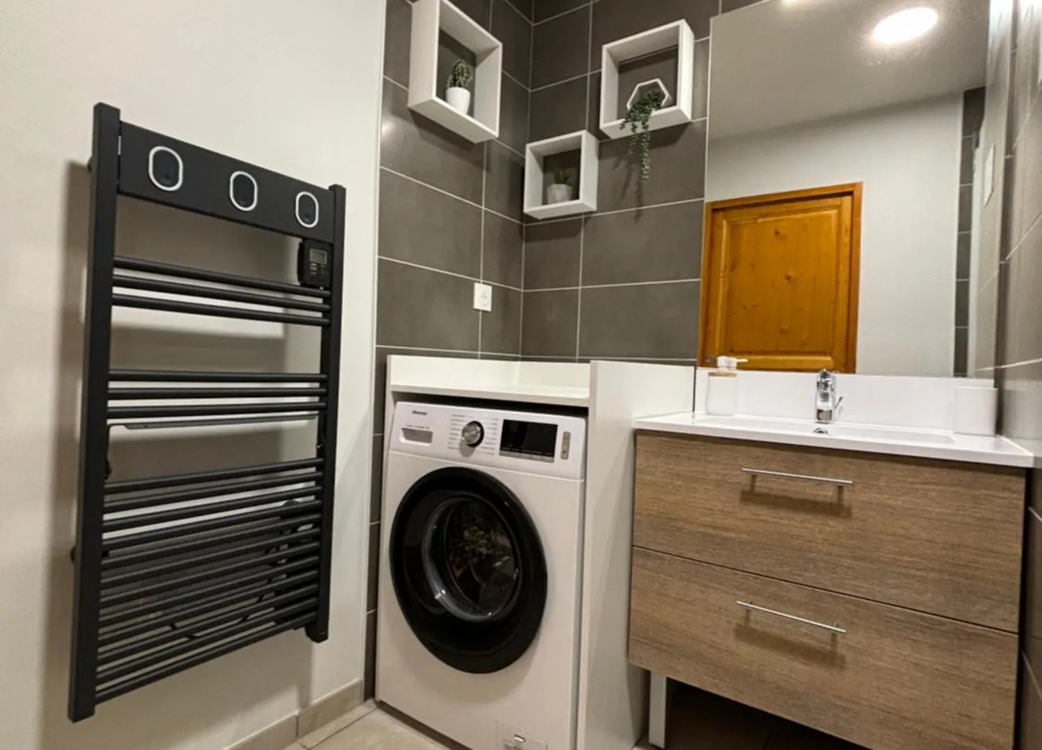 شقة Magnifique Appt Neuf 6 Pers - Vue Montagne St Lary - Curistes Ok Vielle-Aure 0*,  فرنسا